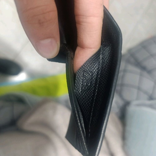 Zara wallet like new black with 6 card slots and 2 hidden