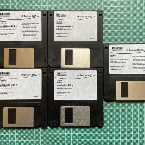3.5” floppy disks like new, pack of 10 with drivers