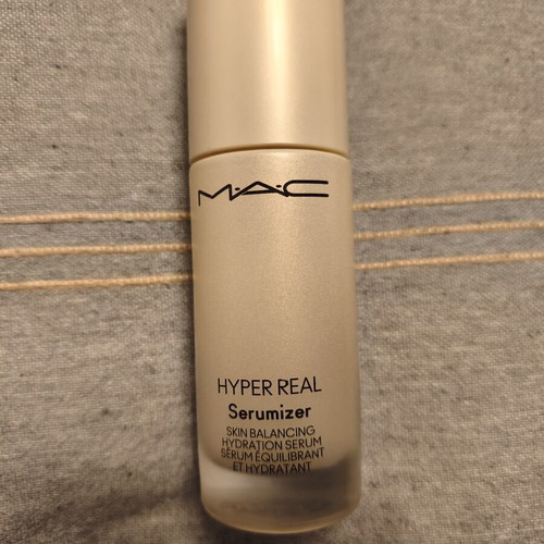 MAC Hyper Real Serumizer skin balancing hydration serum 30ml unused
