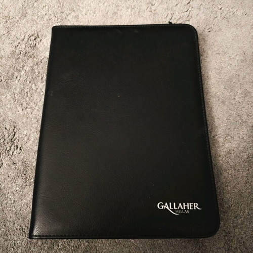 Organizer conference folder like new