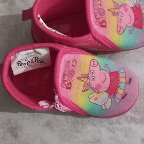 Children's slippers like new, two pairs size 23, pink