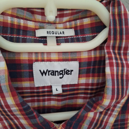 Wrangler men's plaid shirt size Large like new