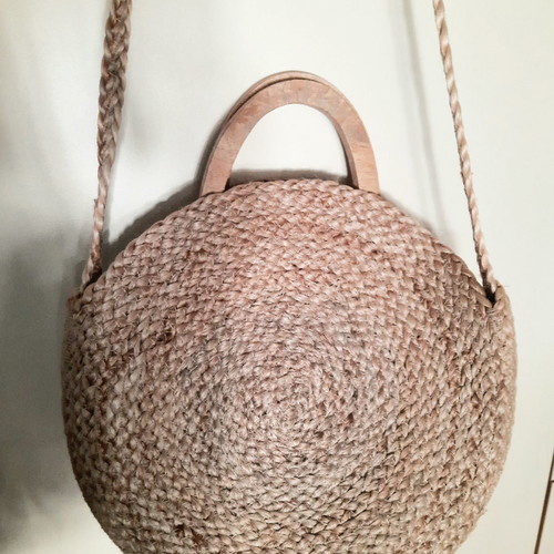 Zara straw bag with wooden handles and removable tassel