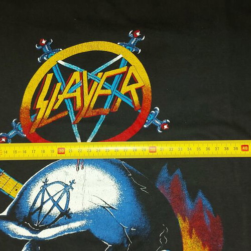 SLAYER - T-SHIRT - VERY RARE - THRASH METAL - 1980 - VINTAGE - RARE - COLLECTIBLE - MEDIUM