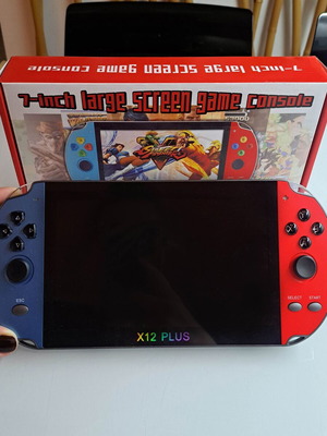 Konsola Gaming X12 Plus like new, 7'' screen for games