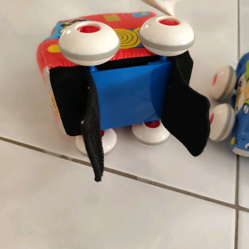 Foam toys with mechanism used