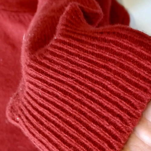 Highmoor wool women's sweater like new, red, size 42