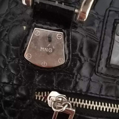 Black classic bag MNG