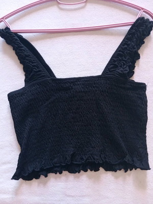 Black short top like new, size S