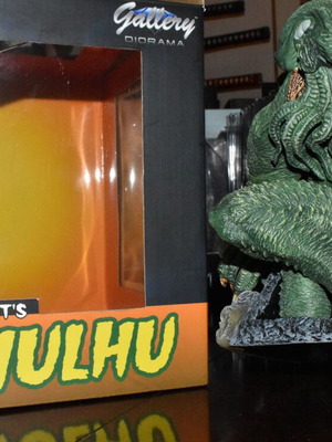 Cthulhu Gallery Diorama figure new, 25 centimeters tall