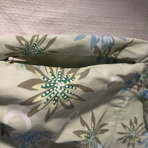 Outdoor skirt Mountain Hardwear size S like new, multicolor floral