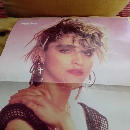 Madonna vintage poster from Manina used, 28cm × 20cm