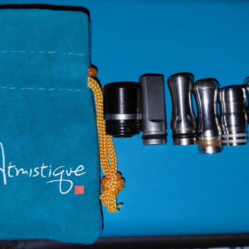 Drip tips for atomizers used, pack with pouch
