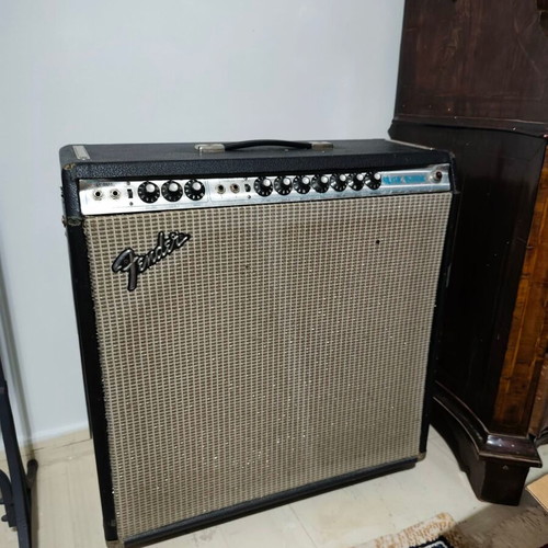Fender Super Reverb Silverface Vintage tube amplifier used, made in USA