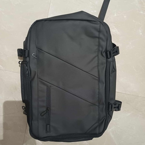 Laptop bag new, black, for computer transport