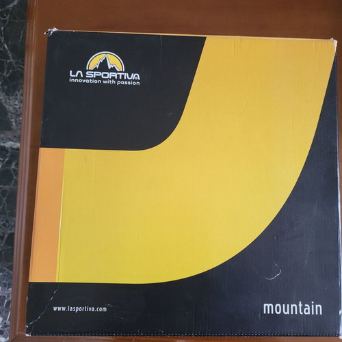 La Sportiva Nepal Evo GTX No 44 mountaineering boots used, waterproof