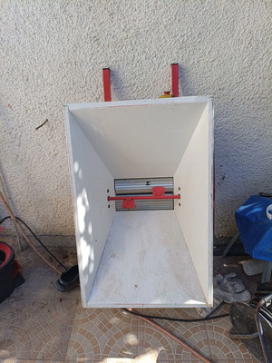 Mecnosud T1 electric grape crusher like new, 230V 0.55 kW