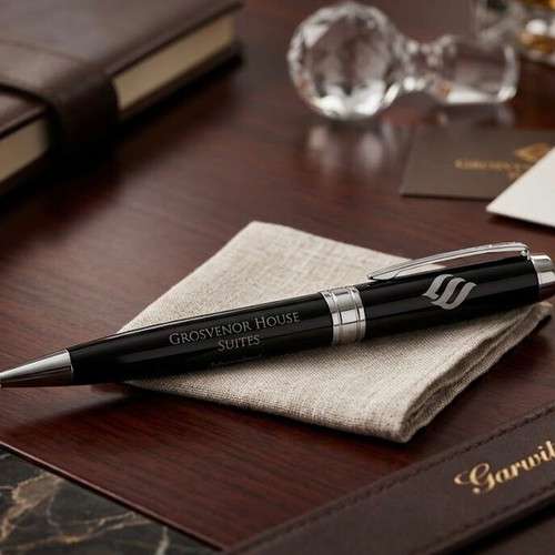 Collector's pen like new