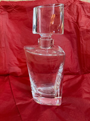 Sevres crystal decanter 30 cm like new