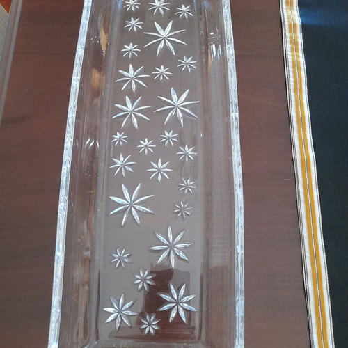Rectangular glass serving platter for dessert like new