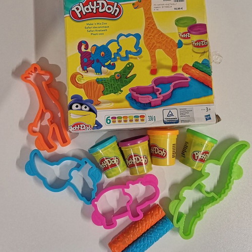 Playdoh Crazy Zoo kids set like new