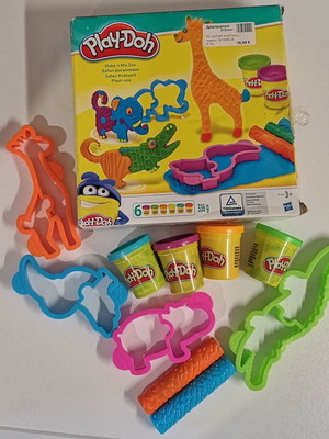 Playdoh Crazy Zoo kids set like new
