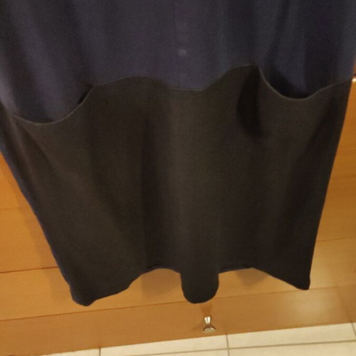 Modern blue dress like new with pockets