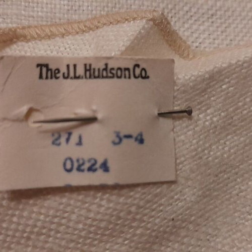 Vintage embroidery tablecloth like new, 100% linen, 50s-60s