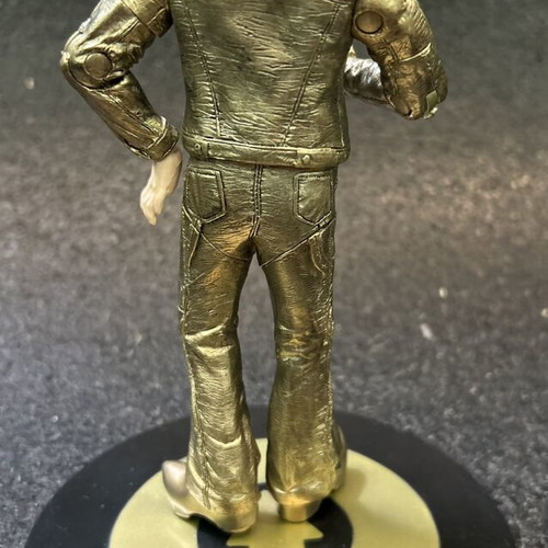 Goldmember Austin Powers Mezco 7” Action Figure like new with box