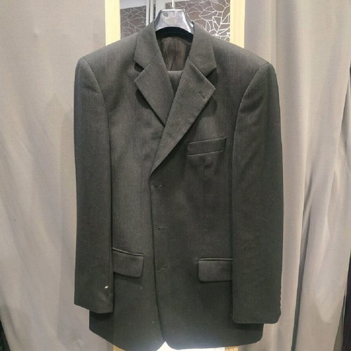 Ted Lapidus Paris wool suit like new, size 52