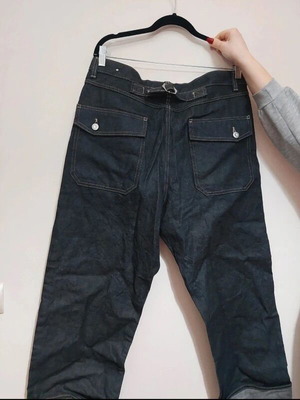 Дамски дънки Bershka нови, размер 44, черни