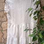 Shein dress xl white like new with embroidery