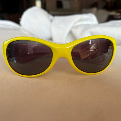 Baby sport children's sunglasses like new, pink and yellow
