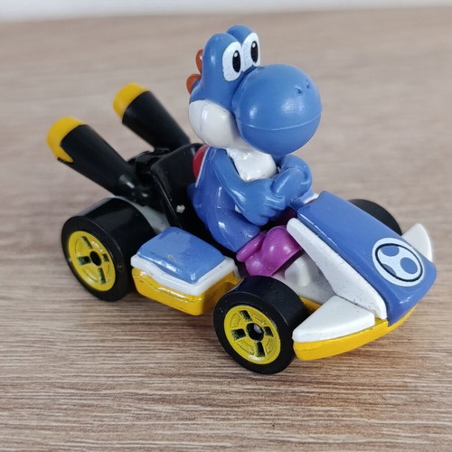 Nintendo Mario Kart Yoshi Hotwheels φιγούρα 2018 μεταχειρισμένη, σκούρο μπλε