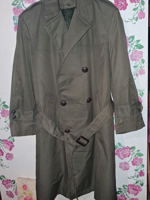 Military Coat waterproof men's size M khaki with lining new