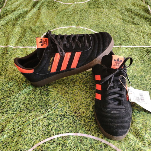 Adidas Gazelle Team Size 42 Core Black and Solar Orange New