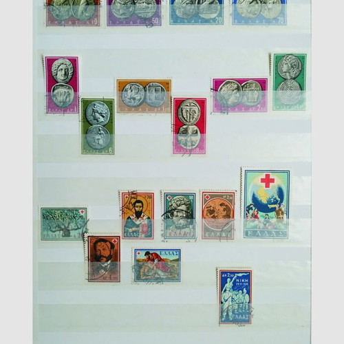 Complete used stamp series 1945-1959, pack of 36
