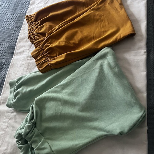 Boxnow tracksuits pack of two xl mustard and mint colors like new