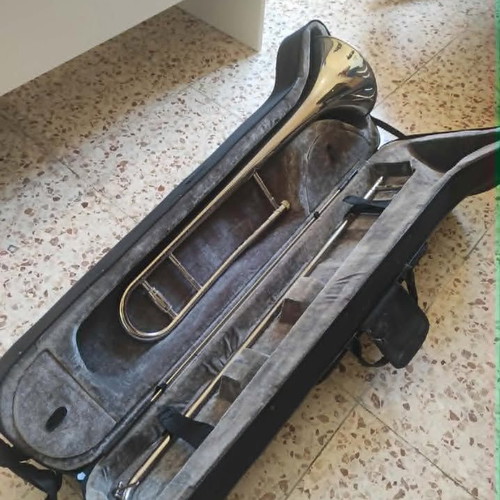 Atlantic Pro Trombone used with hard case