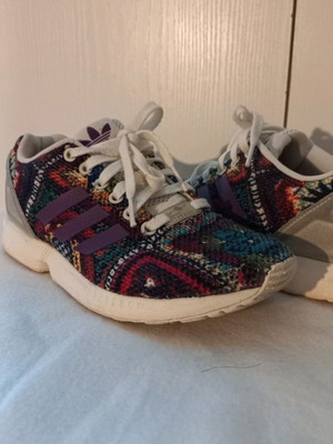 Adidas athletic shoes used, size 38, multicolor