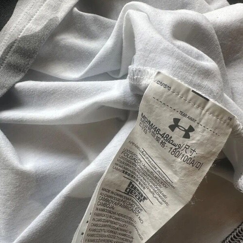 Under Armour HeatGear T-shirt medium white camo very good condition