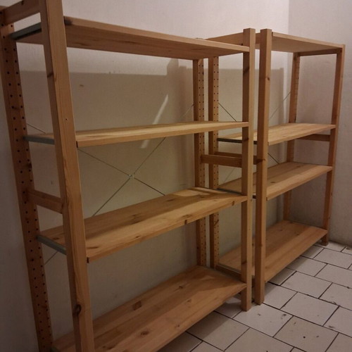 Adjustable bookcases like new