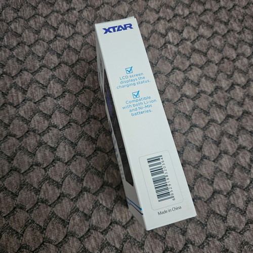 Xtar VC4 charger new with USB LCD display