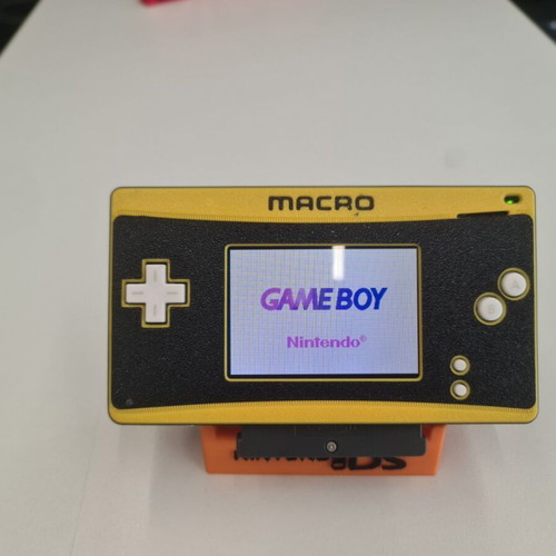 Nintendo DS Macro Custom shell like new, plays Advance games