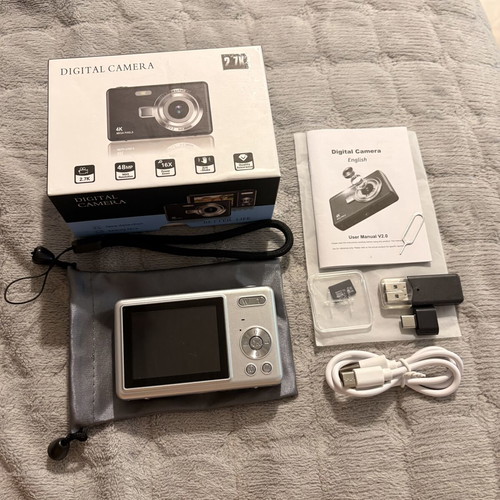 Digital camera 48MP with 16x optical zoom