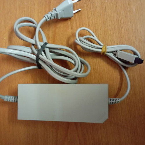 Wii power supply