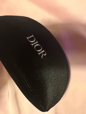 Dior small velvet toiletry bag like new, black