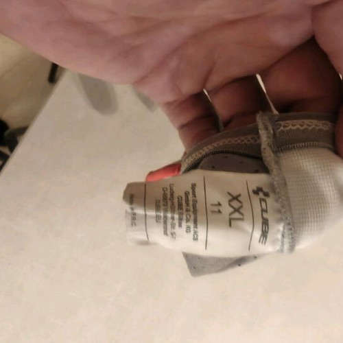 Cube cycling gloves used