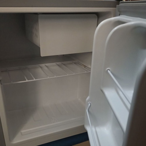 Heinner Mini Bar Refrigerator like new, 41lt, inox