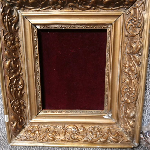 Antique frame used 34x39 outer, 16x21 inner